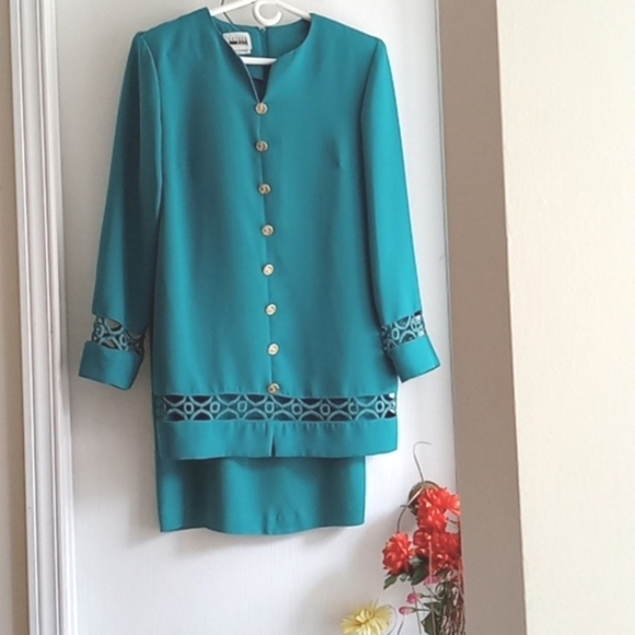 Leslie Fay| Vintage Turquoise Cut-Out Jacket & Skirt Suit - Picture 2 of 8